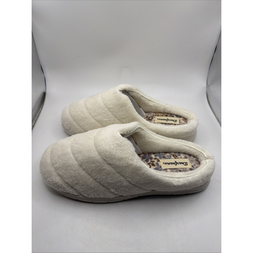 Dearfoams Women's Cream Indoor/Outdoor Slippers Small US 5-6 UK 3-4 EU 36-37